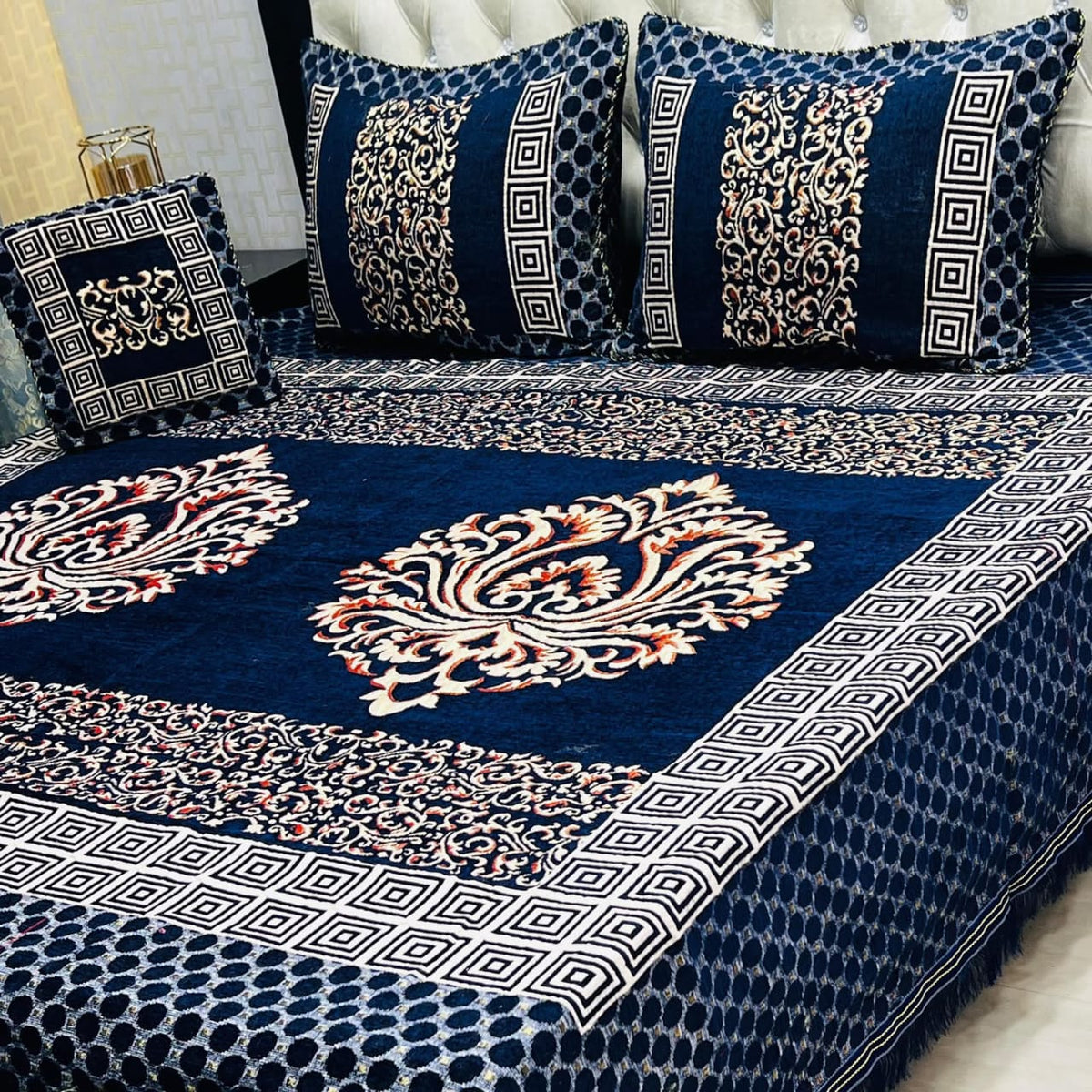 4Pc Velvet Jaquard Bedsheet – King Size