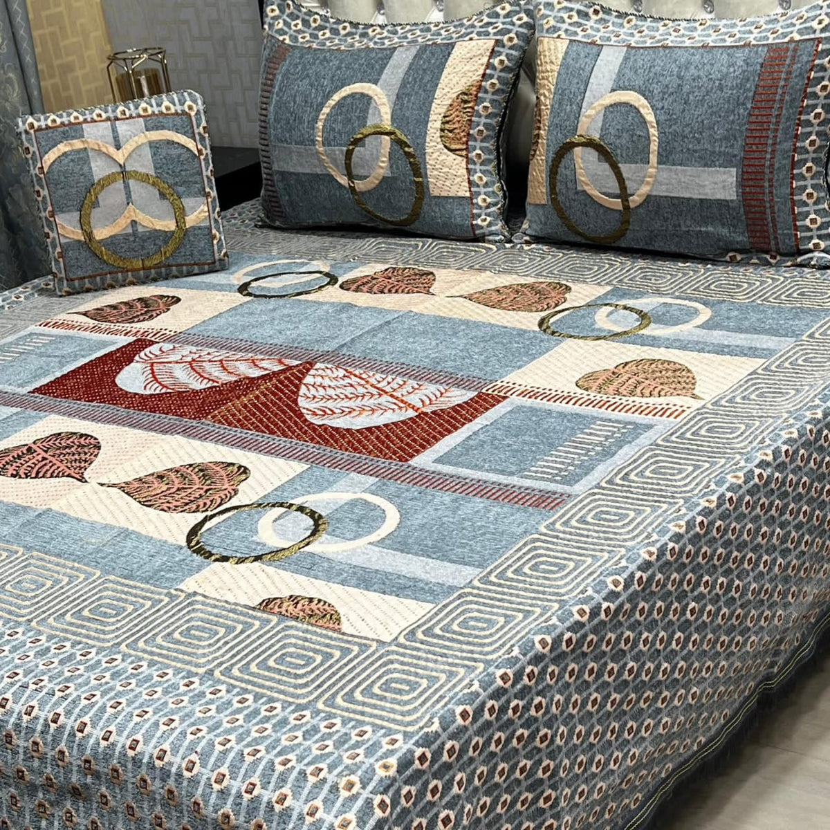 4Pc Velvet Jaquard Bedsheet – King Size