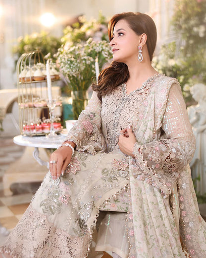 Beige Champagne Chiffon Suit – Front 3D Floral Bouquets Crystal Sequin Close Up