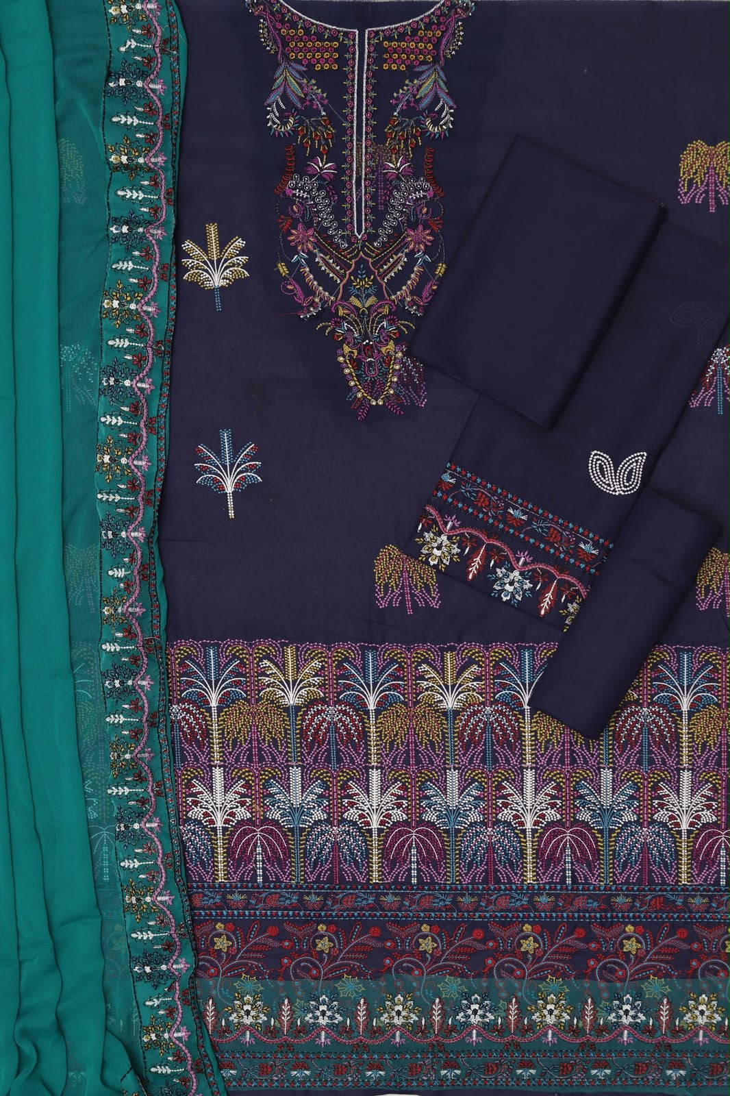 3Pc Heavy Embroidered Lawn Suit - Mint Blue Sleeve Embroidery Detail