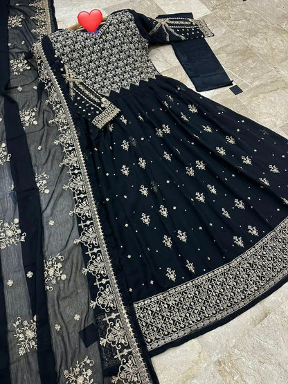 Navy Blue Heavy Embroidered Chiffon Bridal Maxi 3PC Set – Eid & Wedding Collection 2026