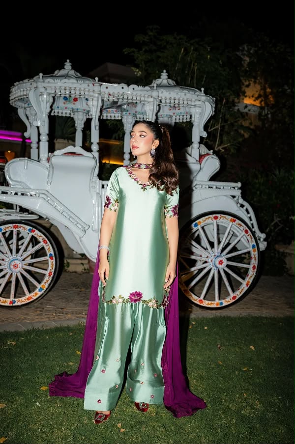 Embroidered Shamoz Silk Suit - Model Indoor Rose Background Full View