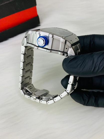 Full carbon fiber watch bracelet view