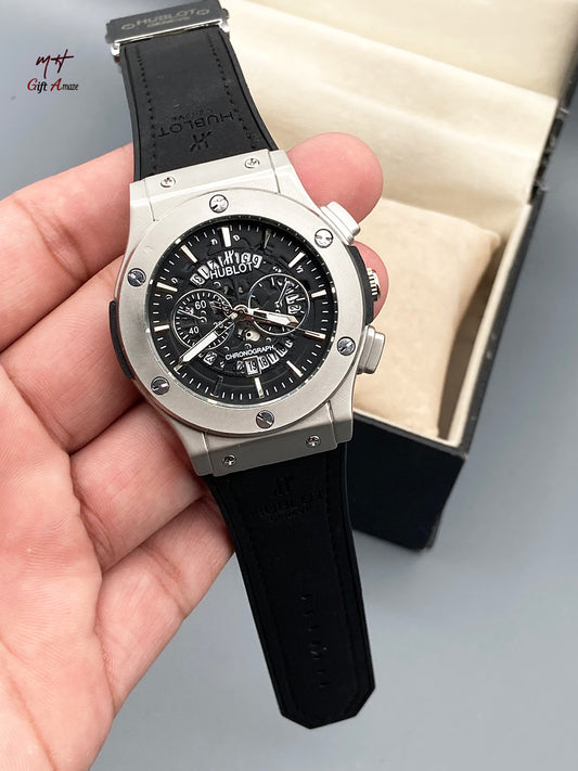Hublot Geneve Butterfly Clasp Detail