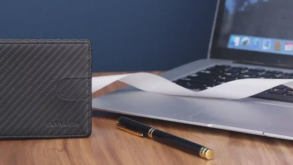 Carbon Fiber Slim Bifold Wallet RFID Protection